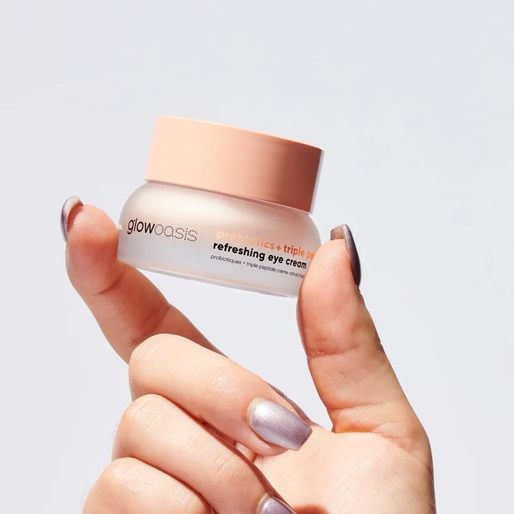 Glow Oasis Refreshing Eye Cream